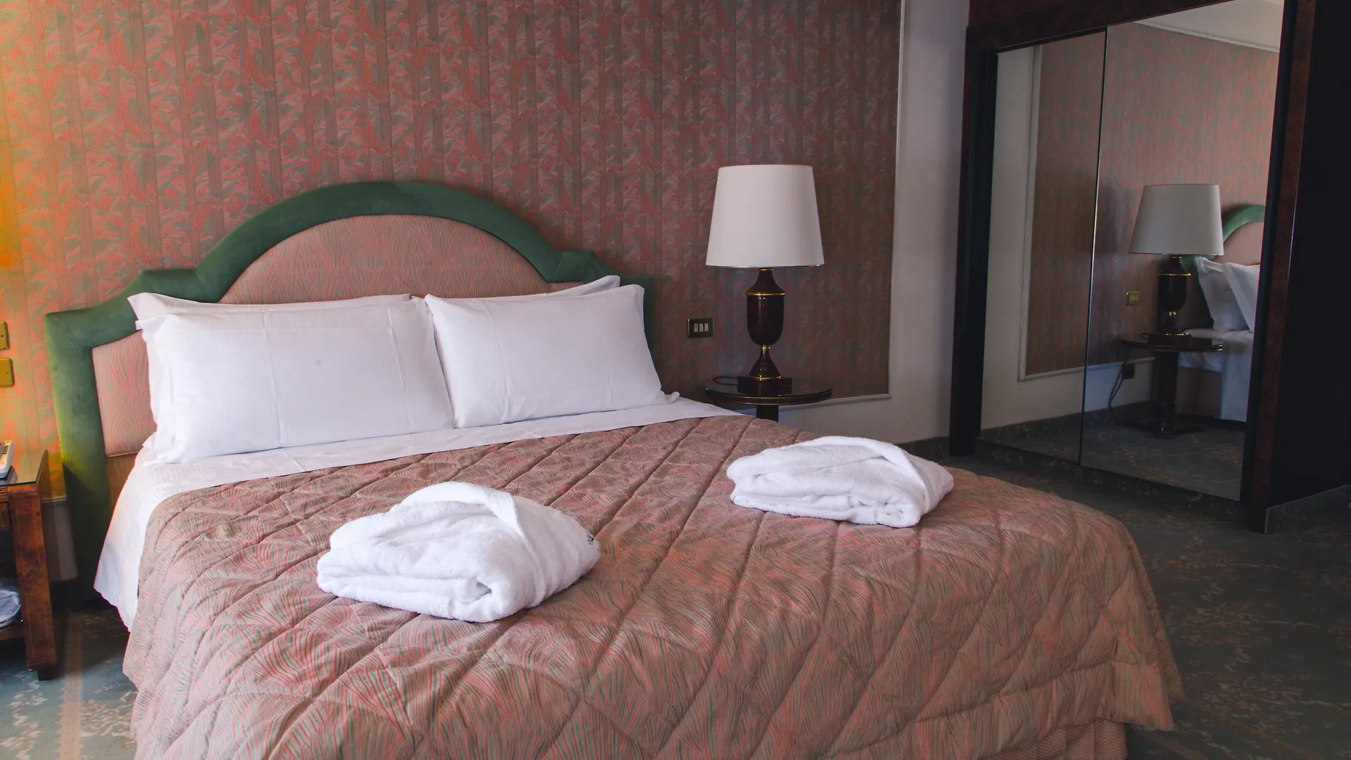 Grand Hotel Excelsior Reggio Calabria 4*,
