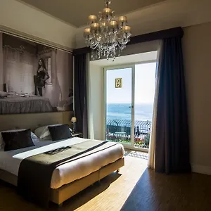 **** Hotel Partenope Relais Italien